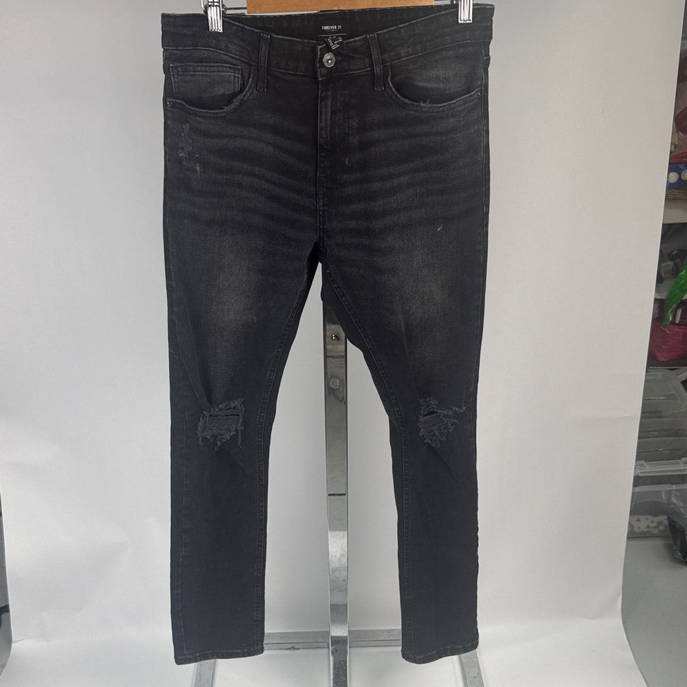 Forever 21 Men's Black Ripped Skinny Jeans